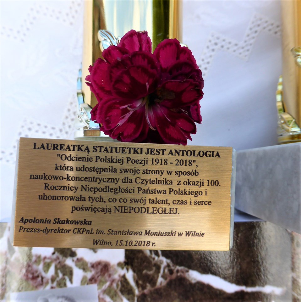Złota Statuetka Stanisława Moniuszki dla Antologii Odcienie polskiej poezji 1918-2018 pod redakcją Ireny Ewy Idzikowskiej